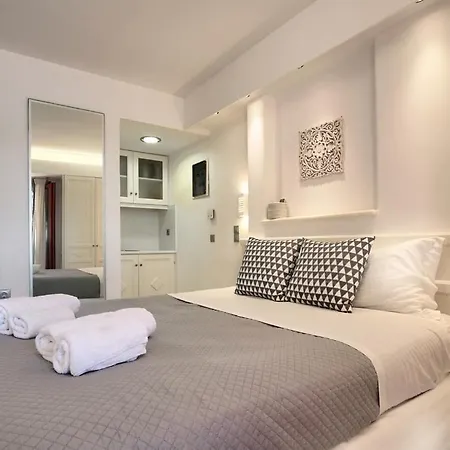 Katerina Mare Науса