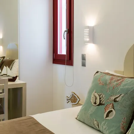 Katerina Mare Науса