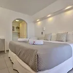 Katerina Mare 公寓式酒店 4*