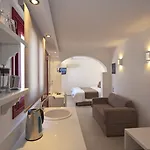 Katerina Mare Aparthotel Naousa (Paros)